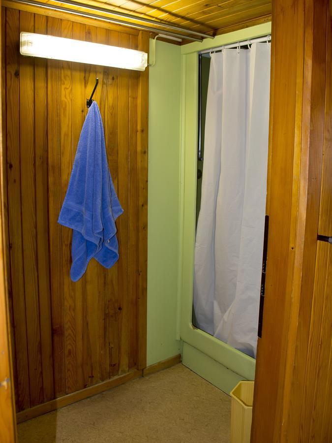 Refuge De Plan-Francey Hotel Moleson Exterior photo